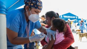 El Ministerio de Salud se encuentra con abastecimiento de las 24 vacunas que un menor de tres años necesita para garantizar la inmunización a nivel nacional | Foto: Minsa